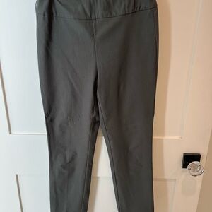 Elegant Women’s Hunter Green Pants